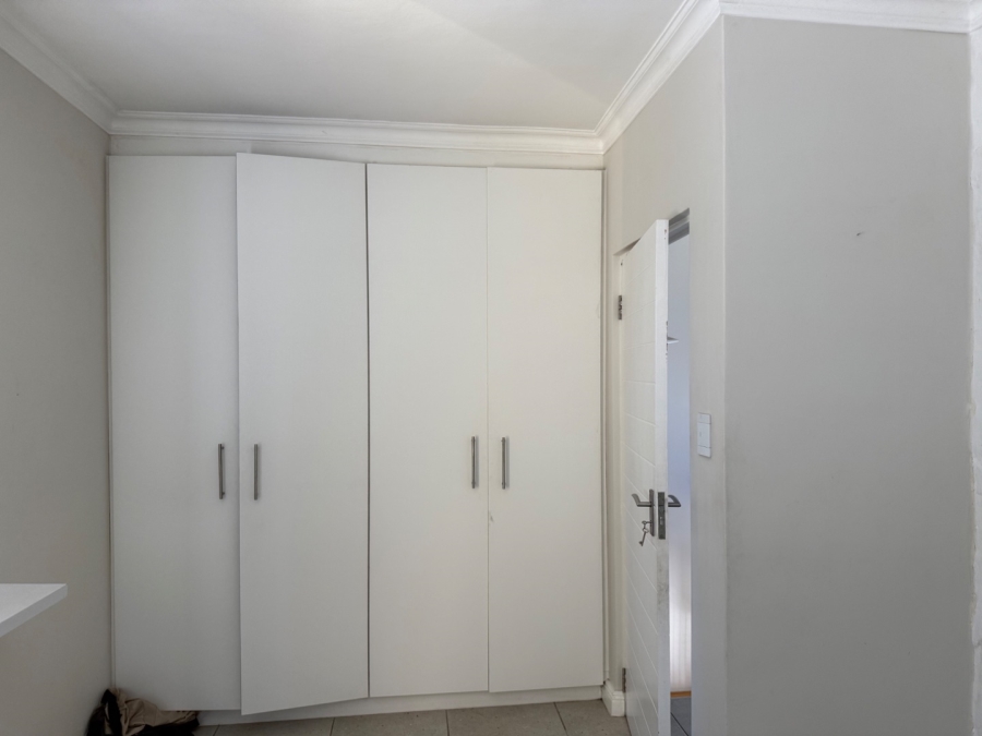 2 Bedroom Property for Sale in Parsonsvlei Eastern Cape